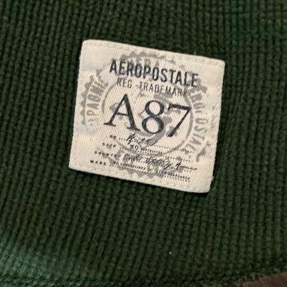 ⭐️ 3 for $25 ⭐️ Aeropostale green Medium knit shirt - Picture 2 of 3